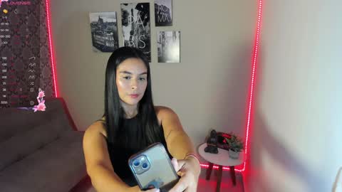help me reach 5000 followers 3 online show from January 2025 06:03:01 PM