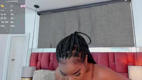 Snapshot of madissonlopez chatting on April 2026 09:05:01 PM Madisson Lopez online show from April 2026 09:05:01 PM