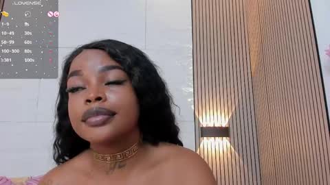 Snapshot of madissonlopez chatting on May 2026 09:24:01 AM Madisson Lopez online show from May 2026 09:24:01 AM
