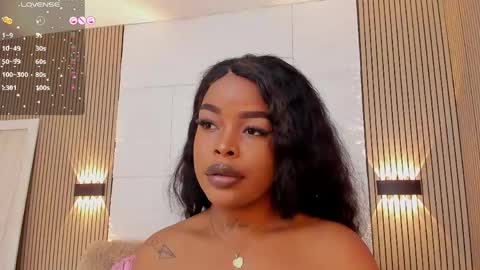 Snapshot of madissonlopez chatting on May 2026 08:14:02 PM Madisson Lopez online show from May 2026 08:14:02 PM