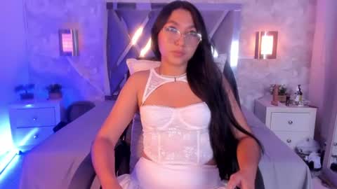 Mady Roa online show from July 2026 12:05:01 AM