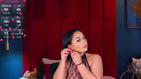 MadyLuxx online show from January 2026 07:05:02 PM