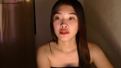Snapshot of mae_luna chatting on July 2026 12:07:01 AM mae_luna online show from July 2026 12:07:01 AM