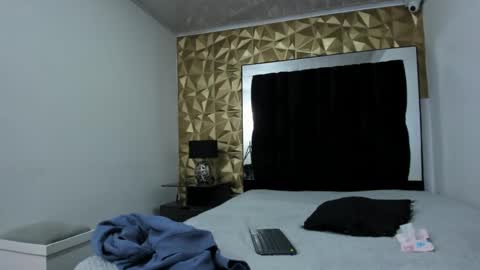 MAEE ANGELS online show from December 2024 07:55:01 PM