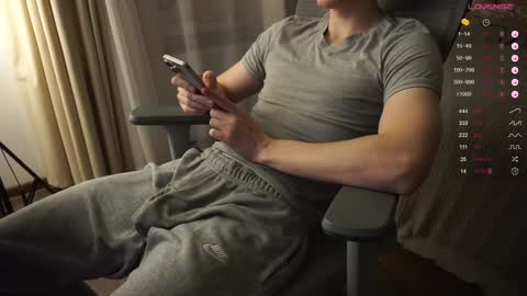 Mike XMaestro 3369 online show from February 2025 07:27:01 PM