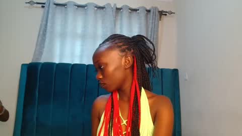 Maeve online show from December 2024 09:57:01 AM