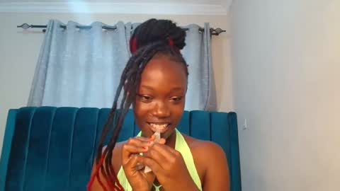 Maeve online show from January 2025 07:03:01 AM