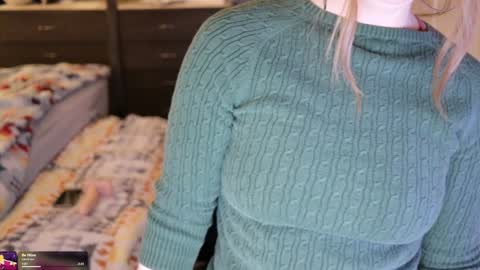 Mae online show from January 2026 09:19:01 PM