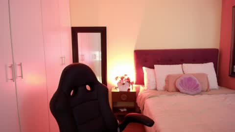 Snapshot of mafer_meow chatting on April 2026 04:44:01 PM Mafer Flor online show from April 2026 04:44:01 PM