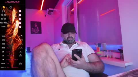 Snapshot of magabear chatting on May 2026 03:26:01 AM Magabear online show from May 2026 03:26:01 AM