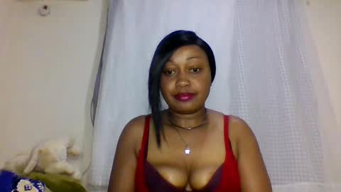 magdalinemus online show from December 2025 10:17:02 PM