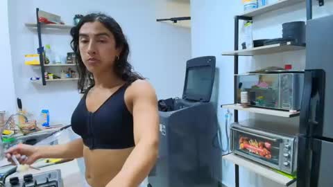 Snapshot of maggie_fit chatting on June 2026 04:29:02 PM maggie_fit online show from June 2026 04:29:02 PM
