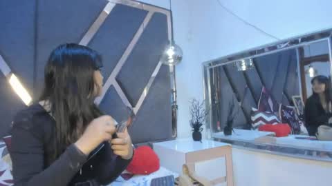 Snapshot of maggyx_69 chatting on May 2026 01:28:02 PM Kimy online show from May 2026 01:28:02 PM