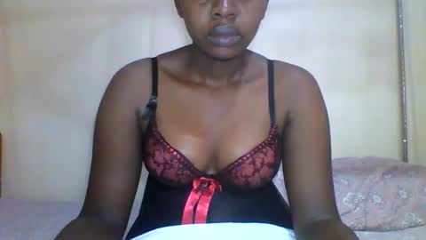 Snapshot of magic_bliss chatting on February 2026 06:06:01 AM Bliss online show from February 2026 06:06:01 AM