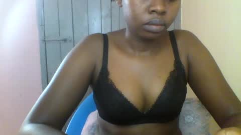 Snapshot of magic_bliss chatting on June 2026 05:23:02 AM Bliss online show from June 2026 05:23:02 AM