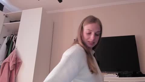 Snapshot of magic_couple13 chatting on February 2025 11:55:01 AM Alice online show from February 2025 11:55:01 AM