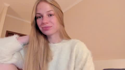 Snapshot of magic_couple13 chatting on November 2025 01:55:02 PM Alice online show from November 2025 01:55:02 PM