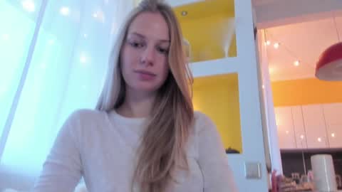 Snapshot of magic_couple13 chatting on December 2025 10:20:02 AM Alice online show from December 2025 10:20:02 AM