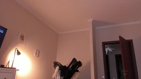 Snapshot of magic_couple13 chatting on February 2026 10:43:01 AM Alice online show from February 2026 10:43:01 AM