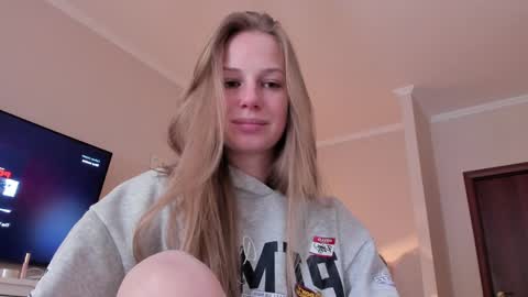 Snapshot of magic_couple13 chatting on February 2026 10:51:02 AM Alice online show from February 2026 10:51:02 AM