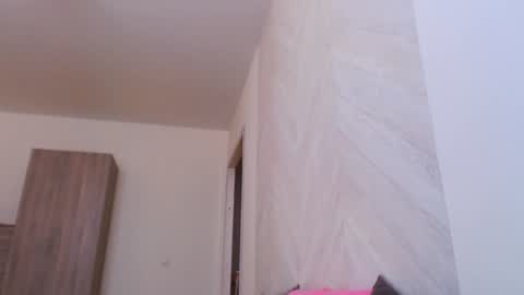 Snapshot of magic_eyes_ chatting on July 2026 04:19:01 AM Hypnotizing online show from July 2026 04:19:01 AM