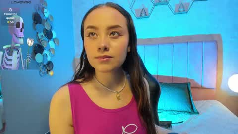 Vera  online show from October 2025 11:29:01 AM