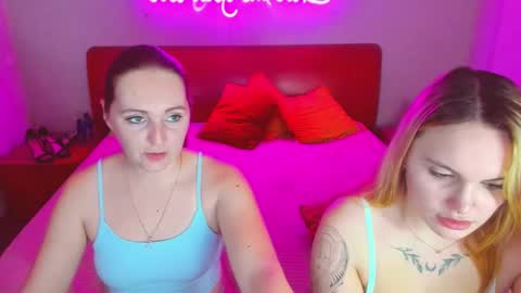 Snapshot of magiceyess chatting on March 2025 10:24:02 AM Lili and Bella online show from March 2025 10:24:02 AM