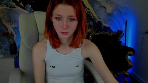 Lilu online show from December 2024 09:01:01 PM