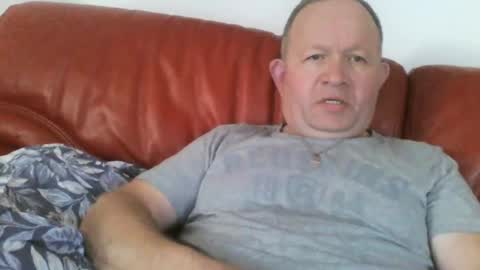 Snapshot of magicman250 chatting on July 2026 05:45:02 AM magicman250 online show from July 2026 05:45:02 AM