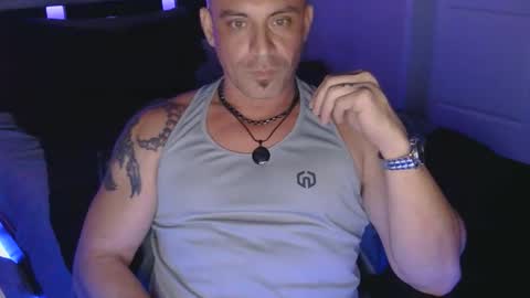 magicmike1110 online show from November 2025 09:05:02 PM