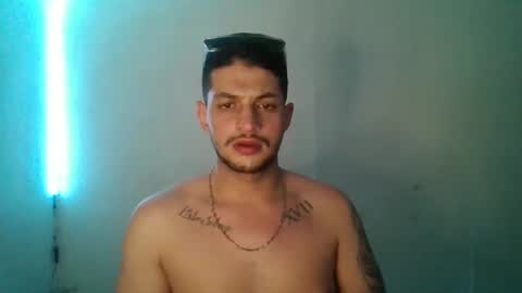 Snapshot of magico_9809 chatting on March 2025 09:22:01 PM BRAYAN online show from March 2025 09:22:01 PM