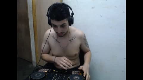 Snapshot of magico_9809 chatting on September 2025 11:20:02 AM BRAYAN online show from September 2025 11:20:02 AM