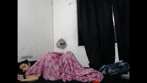 Snapshot of magico_9809 chatting on January 2026 04:37:02 AM BRAYAN online show from January 2026 04:37:02 AM