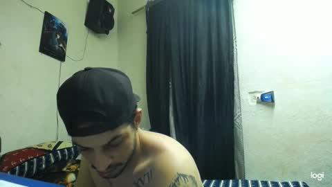 Snapshot of magico_9809 chatting on January 2026 05:11:01 AM BRAYAN online show from January 2026 05:11:01 AM