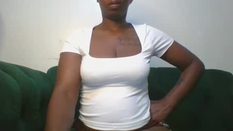 Snapshot of magicpussyy1 chatting on April 2026 10:18:01 PM magicbabe online show from April 2026 10:18:01 PM