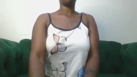 Snapshot of magicpussyy1 chatting on April 2026 06:41:02 AM magicbabe online show from April 2026 06:41:02 AM