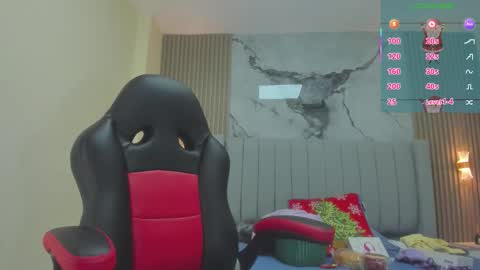 magievans1 online show from December 2025 12:01:02 PM