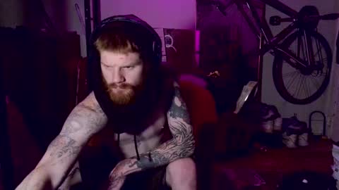 Snapshot of magnetic77slav chatting on February 2026 10:14:02 AM magnetic77slav online show from February 2026 10:14:02 AM