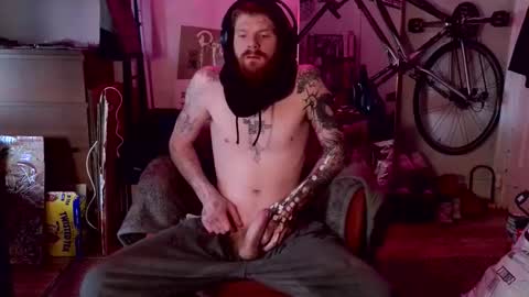 Snapshot of magnetic77slav chatting on February 2026 03:18:01 PM magnetic77slav online show from February 2026 03:18:01 PM