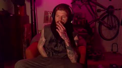 Snapshot of magnetic77slav chatting on February 2026 11:36:02 AM magnetic77slav online show from February 2026 11:36:02 AM