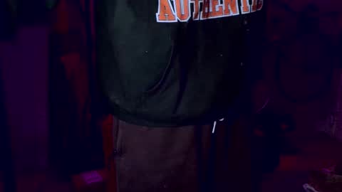 Snapshot of magnetic77slav chatting on March 2026 09:22:01 AM magnetic77slav online show from March 2026 09:22:01 AM