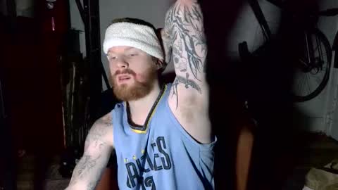 Snapshot of magnetic77slav chatting on March 2026 12:23:01 PM magnetic77slav online show from March 2026 12:23:01 PM