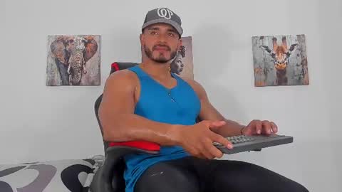 Snapshot of magnusclark chatting on June 2026 06:17:01 PM Magnusclark online show from June 2026 06:17:01 PM