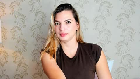 Snapshot of mahia_montenegr chatting on February 2026 03:32:01 PM Mahia online show from February 2026 03:32:01 PM