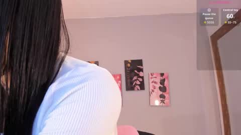 Maia online show from February 2026 12:21:01 PM