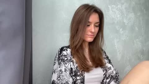 Snapshot of maiabarthe chatting on May 2026 07:13:01 AM M I A online show from May 2026 07:13:01 AM