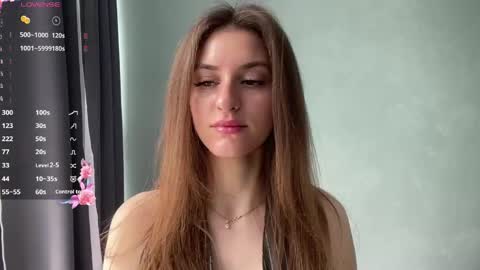 Snapshot of maiabarthe chatting on May 2026 08:11:02 AM M I A online show from May 2026 08:11:02 AM