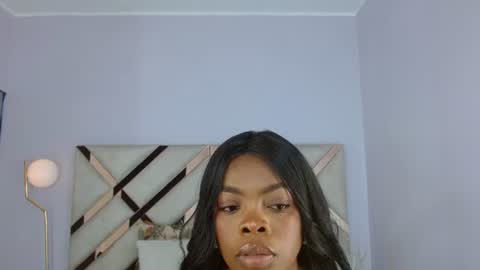 Snapshot of maiacharris_ chatting on June 2026 01:13:01 PM Maia Charris online show from June 2026 01:13:01 PM