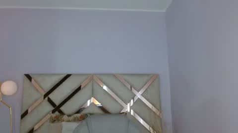 Snapshot of maiacharris_ chatting on June 2026 01:13:01 PM Maia Charris online show from June 2026 01:13:01 PM