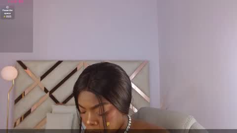 Snapshot of maiacharris_ chatting on June 2026 12:20:02 PM Maia Charris online show from June 2026 12:20:02 PM